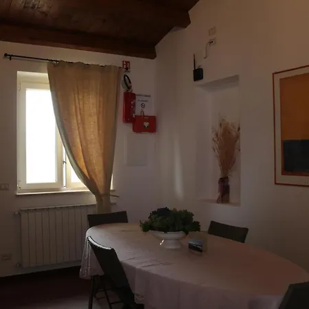 Alloggio per agriturismo Terra Dei Falchi Castilenti