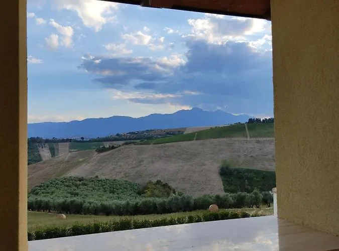 Terra Dei Falchi Фермерский дом *