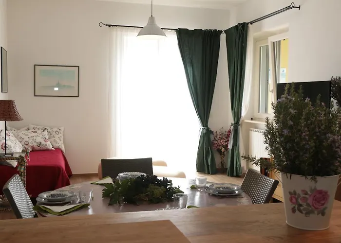 Terra Dei Falchi Фермерский дом *